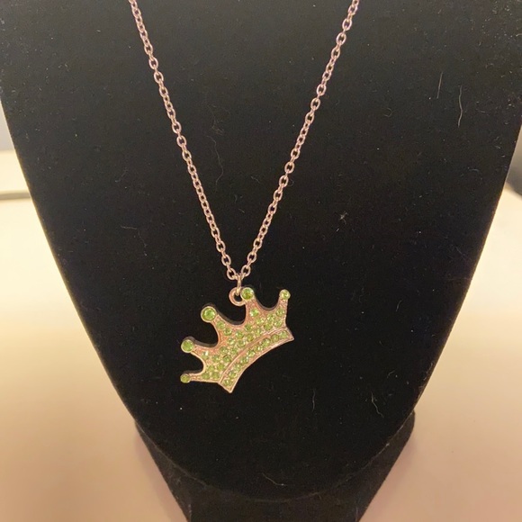 Jewelry - Queen green necklace